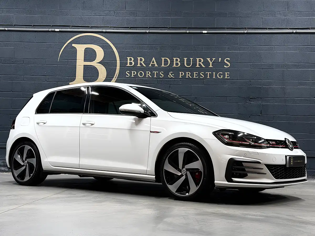 Used 2020 Volkswagen Golf GTI Performance White - Interior and Exterior details 8