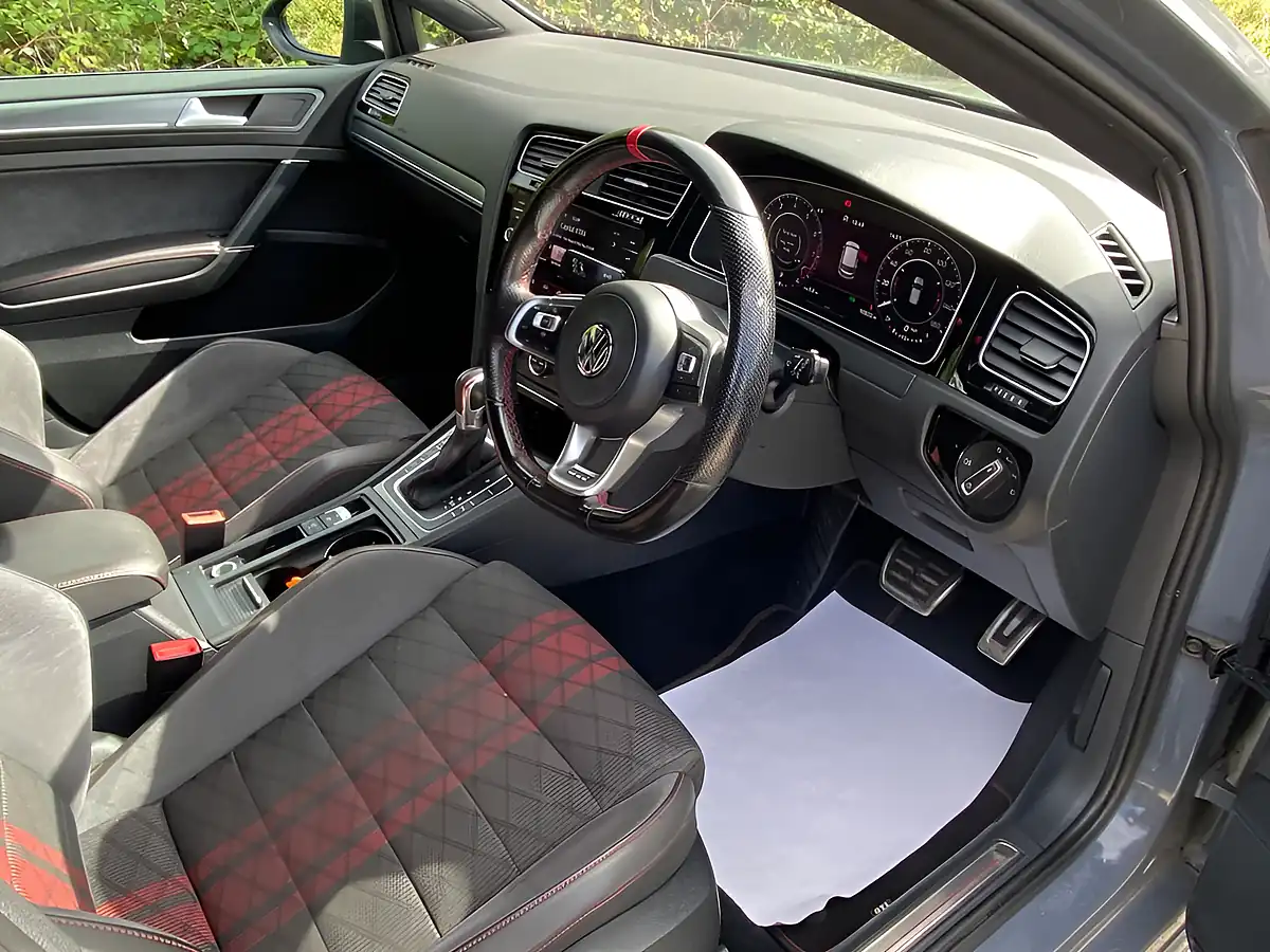 Used 2020 Volkswagen Golf GTI Tcr Grey - Interior and Exterior details 4