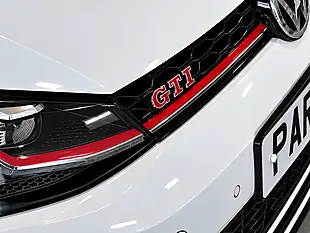 Used 2020 Volkswagen Golf GTI Tcr Oryx White - Interior and Exterior details 10