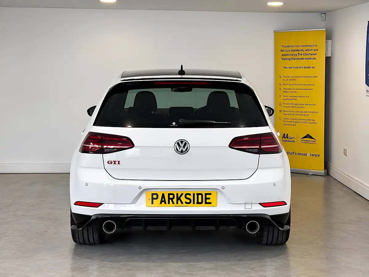 Used 2020 Volkswagen Golf GTI Tcr Oryx White - Interior and Exterior details 6