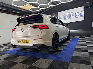 Used 2020 Volkswagen Golf GTI White - Interior and Exterior details 10
