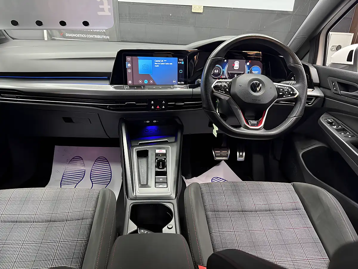 Used 2020 Volkswagen Golf GTI White - Interior and Exterior details 13