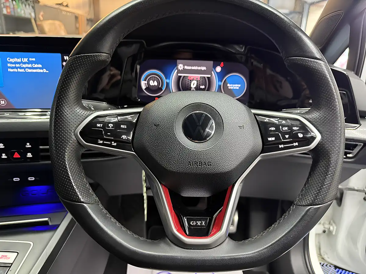 Used 2020 Volkswagen Golf GTI White - Interior and Exterior details 16