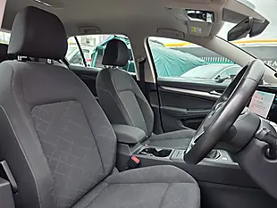 Used 2020 Volkswagen Golf Life Black - Interior and Exterior details 18