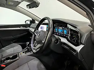 Used 2020 Volkswagen Golf Life Black - Interior and Exterior details 17