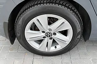 Used 2020 Volkswagen Golf Life Dolphin Grey Metallic - Interior and Exterior details 6
