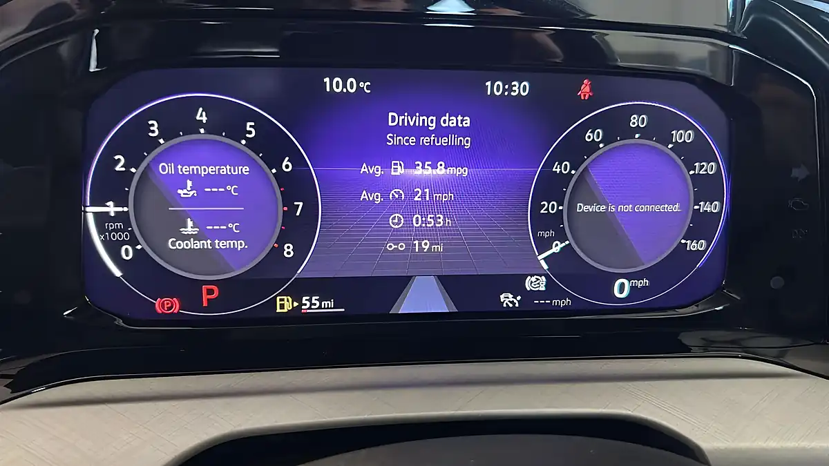 Used 2020 Volkswagen Golf Life Grey - Interior and Exterior details 18