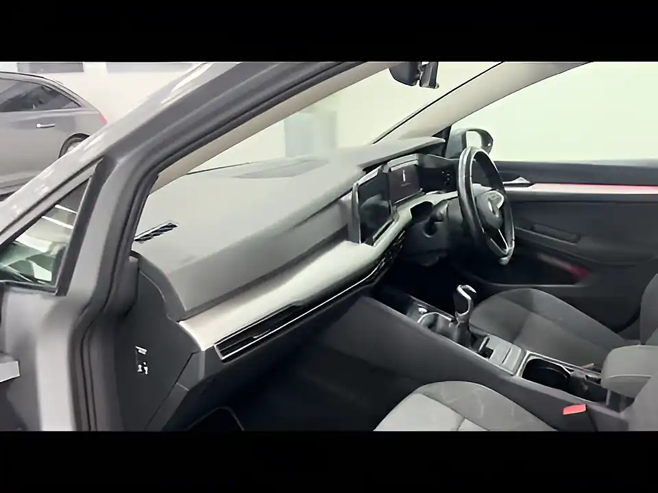 Used 2020 Volkswagen Golf Life Moonstone Grey - Interior and Exterior details 20