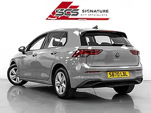 Used 2020 Volkswagen Golf Life Moonstone Grey - Interior and Exterior details 4