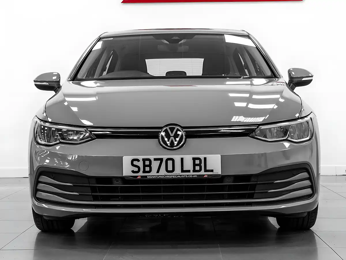 Used 2020 Volkswagen Golf Life Moonstone Grey - Interior and Exterior details 6