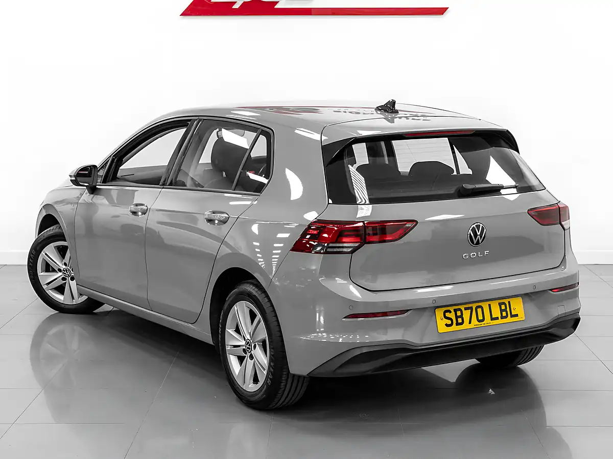 Used 2020 Volkswagen Golf Life Moonstone Grey - Interior and Exterior details 9