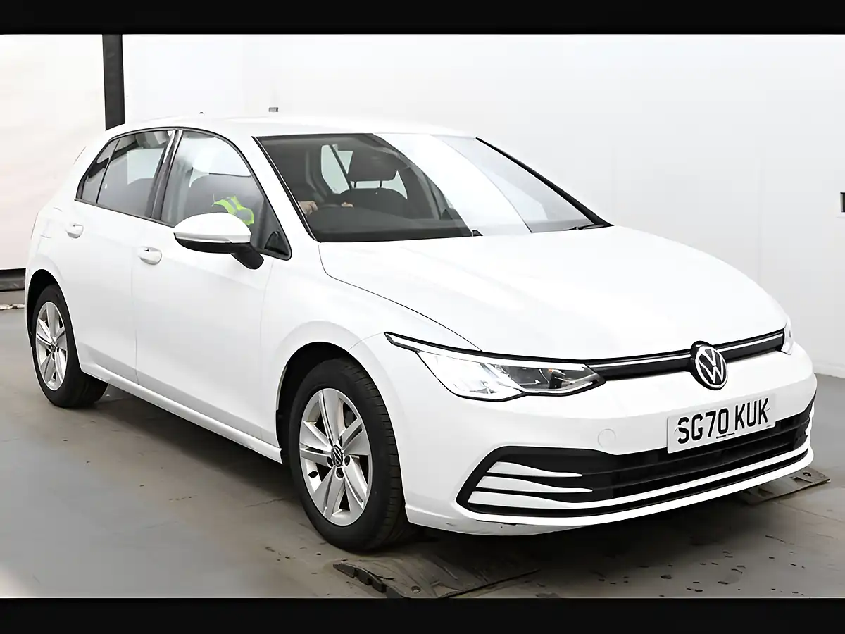 Used 2020 Volkswagen Golf Life White - Front View