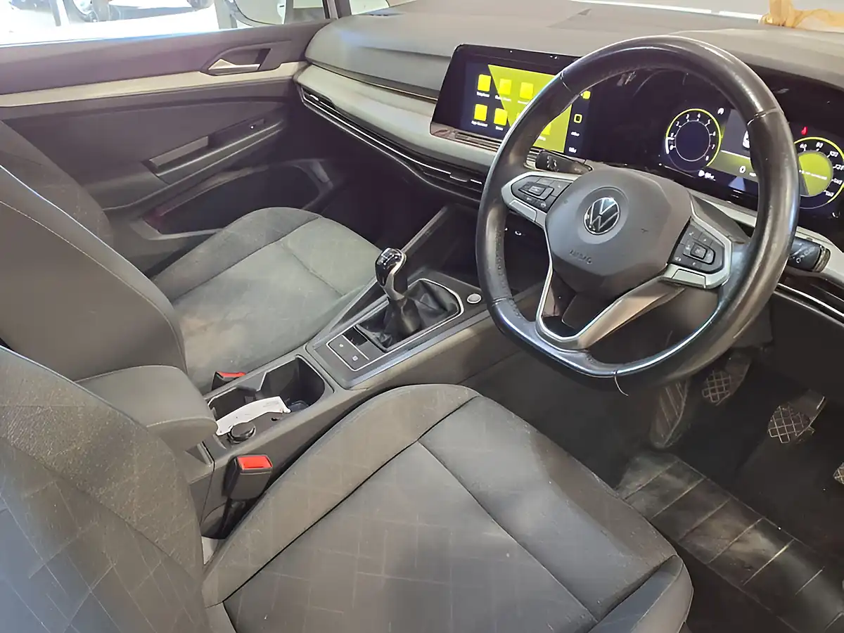 Used 2020 Volkswagen Golf Life White - Interior and Exterior details 11