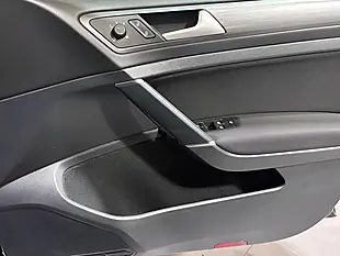 Used 2020 Volkswagen Golf Match Black - Interior and Exterior details 10
