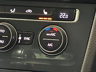 Used 2020 Volkswagen Golf Match Black - Interior and Exterior details 12