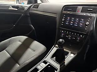 Used 2020 Volkswagen Golf Match Black - Interior and Exterior details 7
