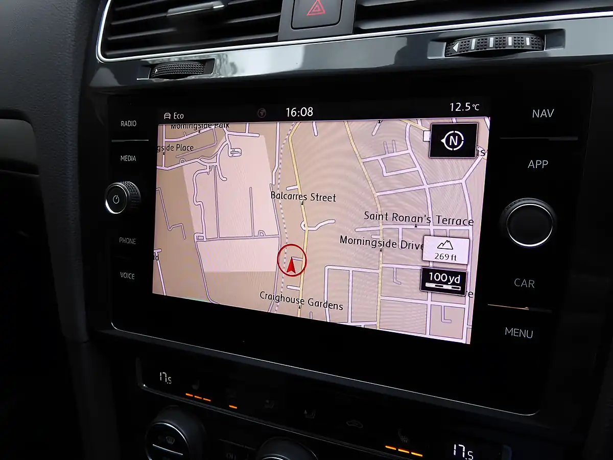 Used 2020 Volkswagen Golf Match Black - Interior and Exterior details 15