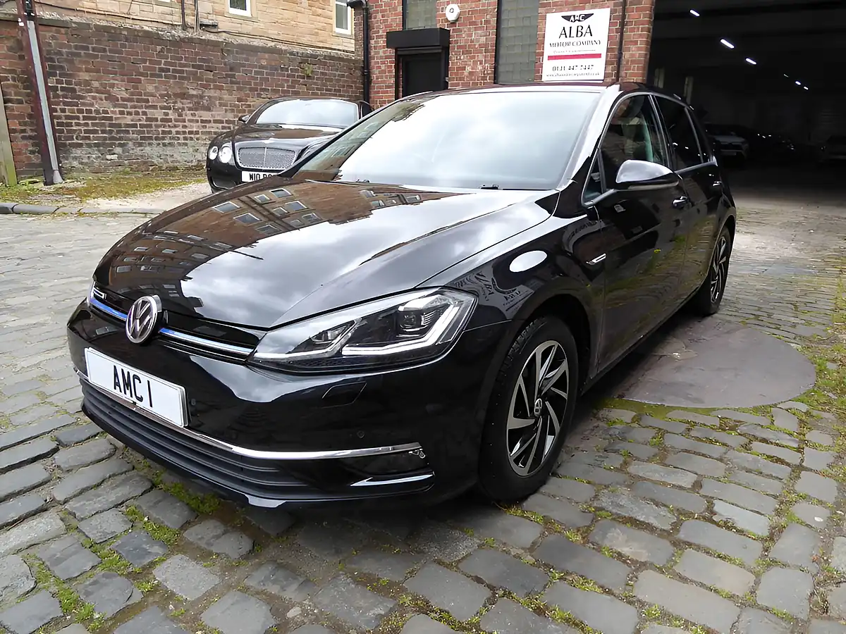 Used 2020 Volkswagen Golf Match Black - Interior and Exterior details 3