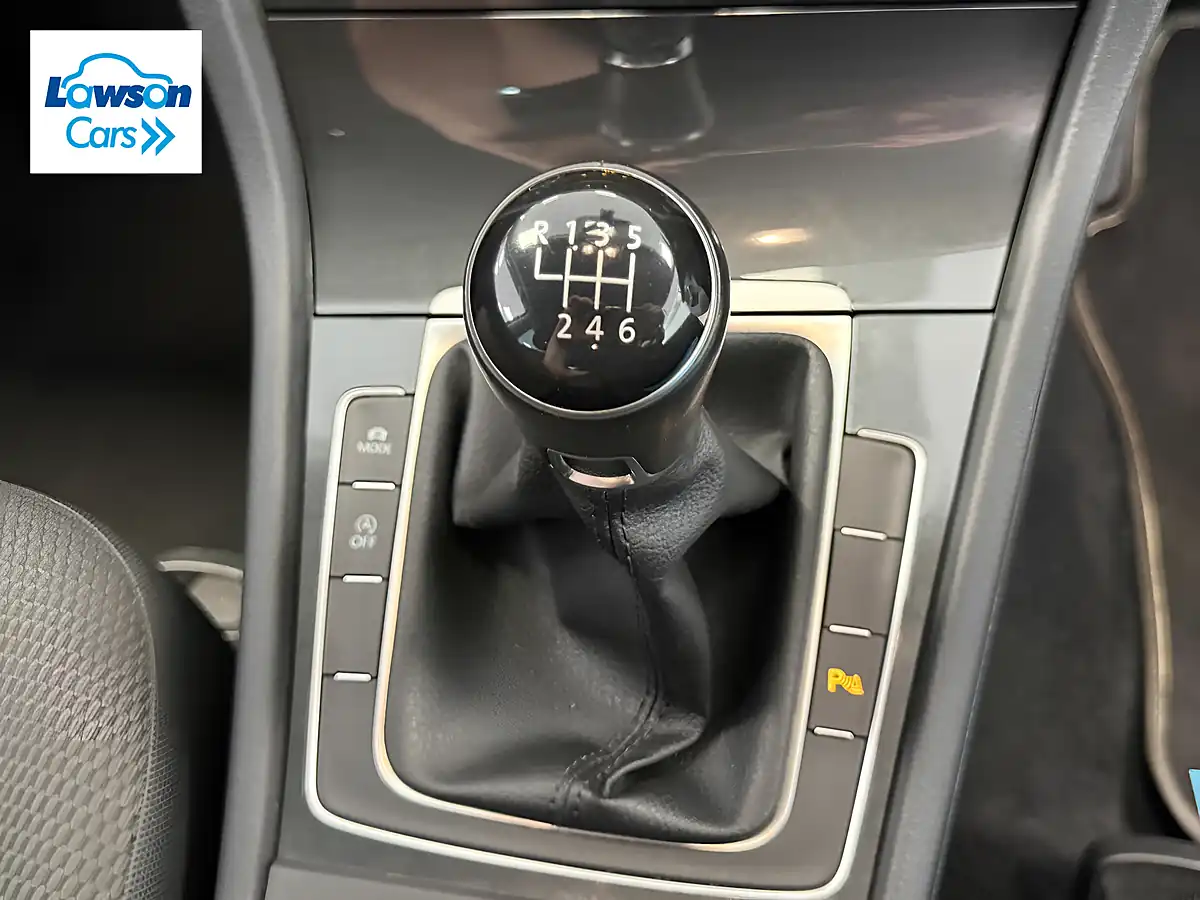 Used 2020 Volkswagen Golf Match Edition Black - Interior and Exterior details 20