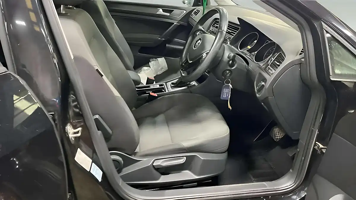 Used 2020 Volkswagen Golf Match Edition Black - Interior and Exterior details 5