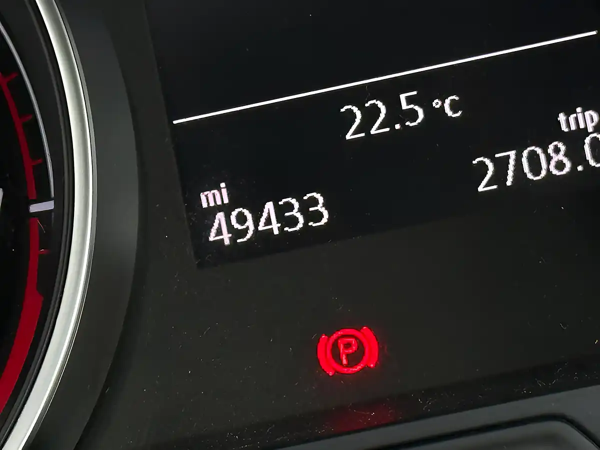 Used 2020 Volkswagen Golf Match Edition Black - Interior and Exterior details 16