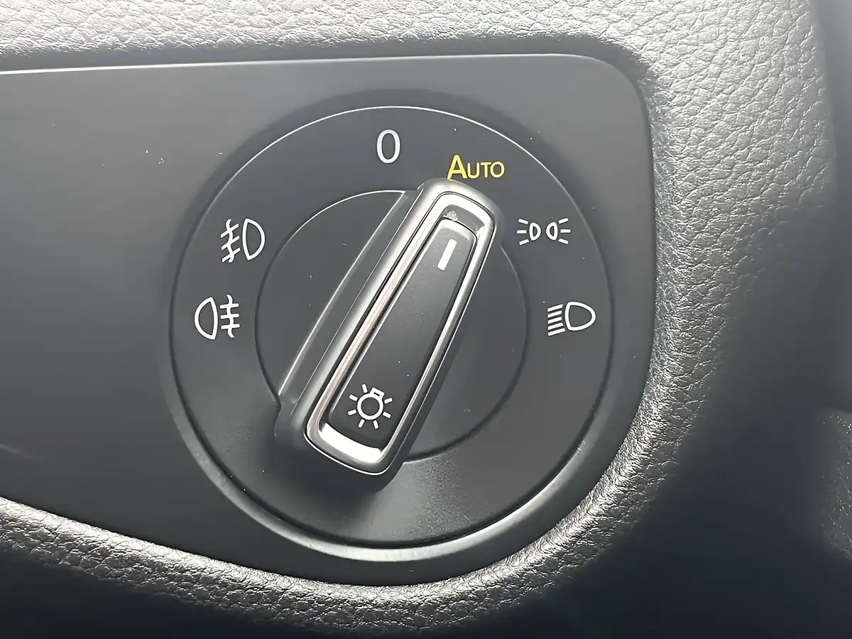Used 2020 Volkswagen Golf Match Edition Black - Interior and Exterior details 13