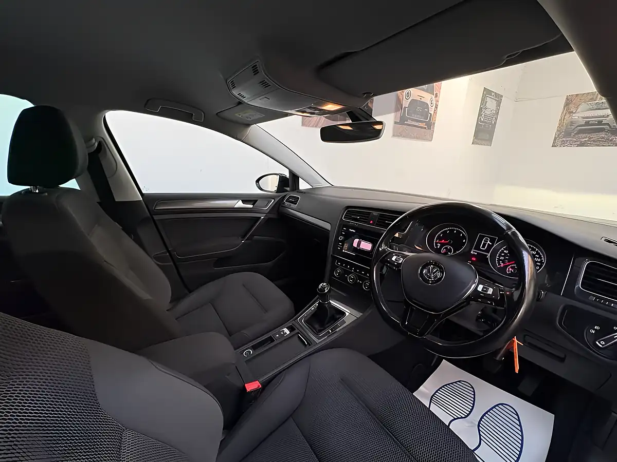 Used 2020 Volkswagen Golf Match Edition Black - Interior and Exterior details 7
