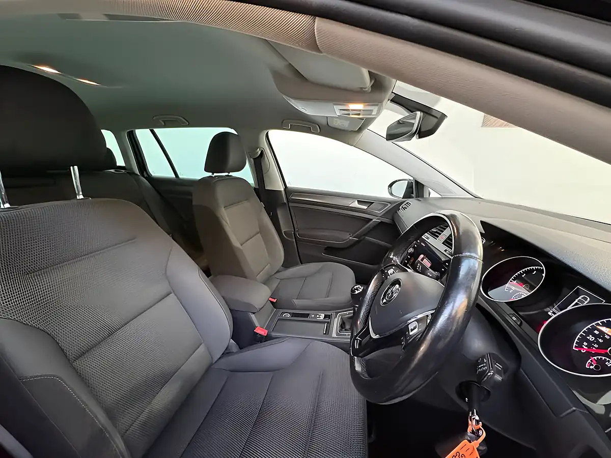 Used 2020 Volkswagen Golf Match Edition Black - Interior and Exterior details 8