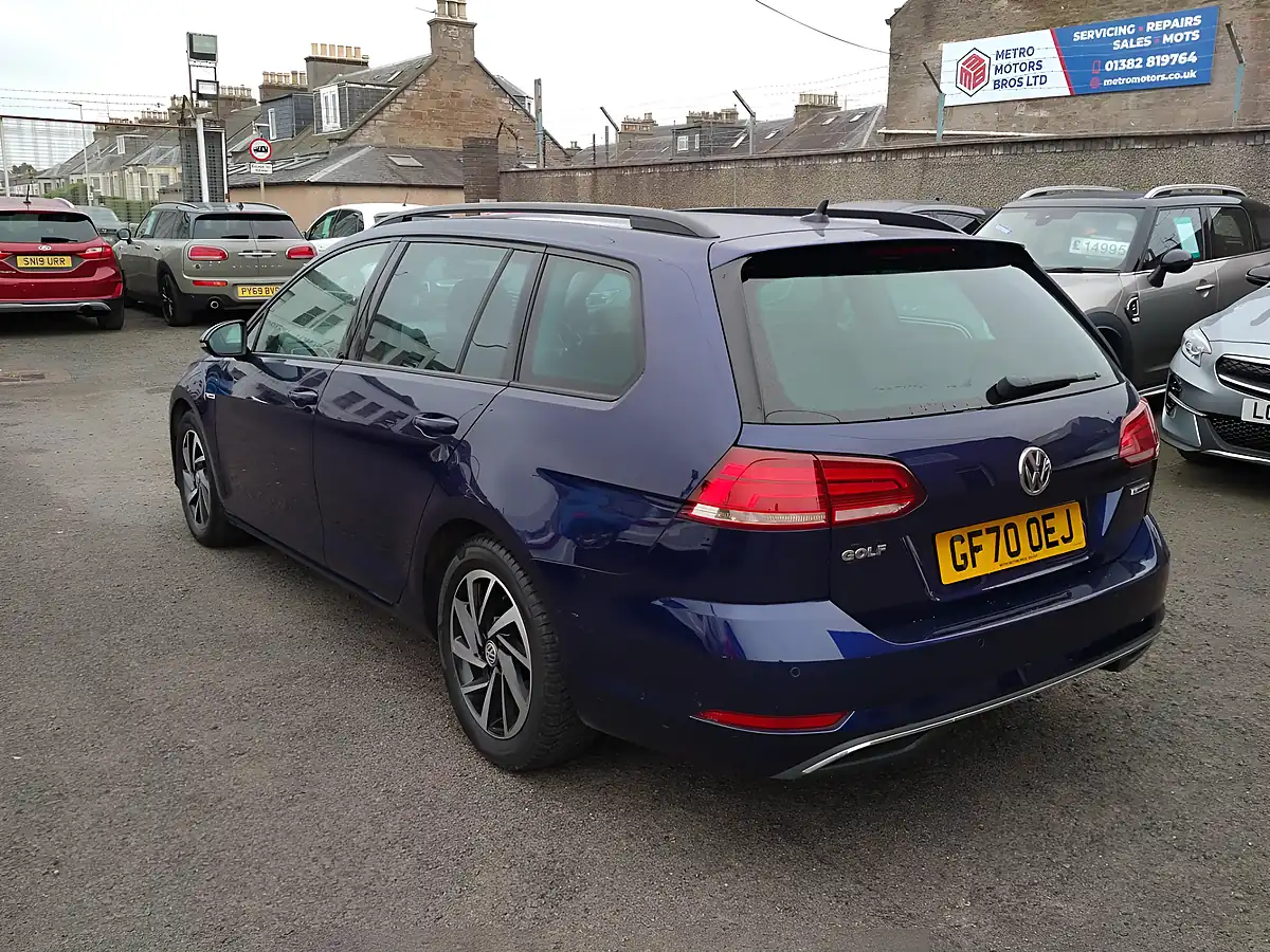 Used 2020 Volkswagen Golf Match Edition Blue - Interior and Exterior details 5