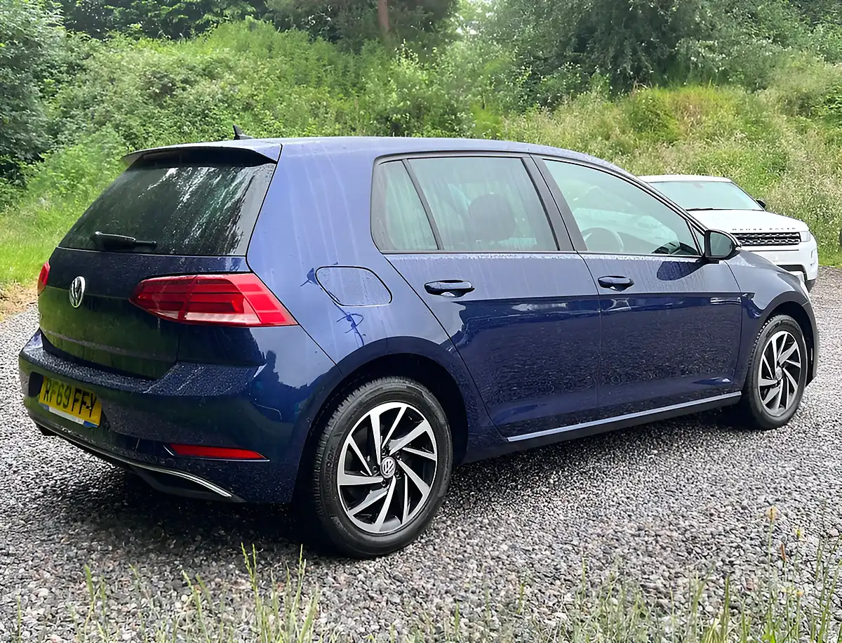 Used 2020 Volkswagen Golf Match Edition Blue - Interior and Exterior details 3