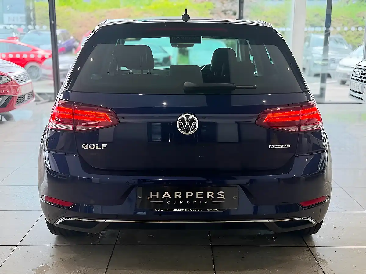 Used 2020 Volkswagen Golf Match Edition Blue - Interior and Exterior details 7