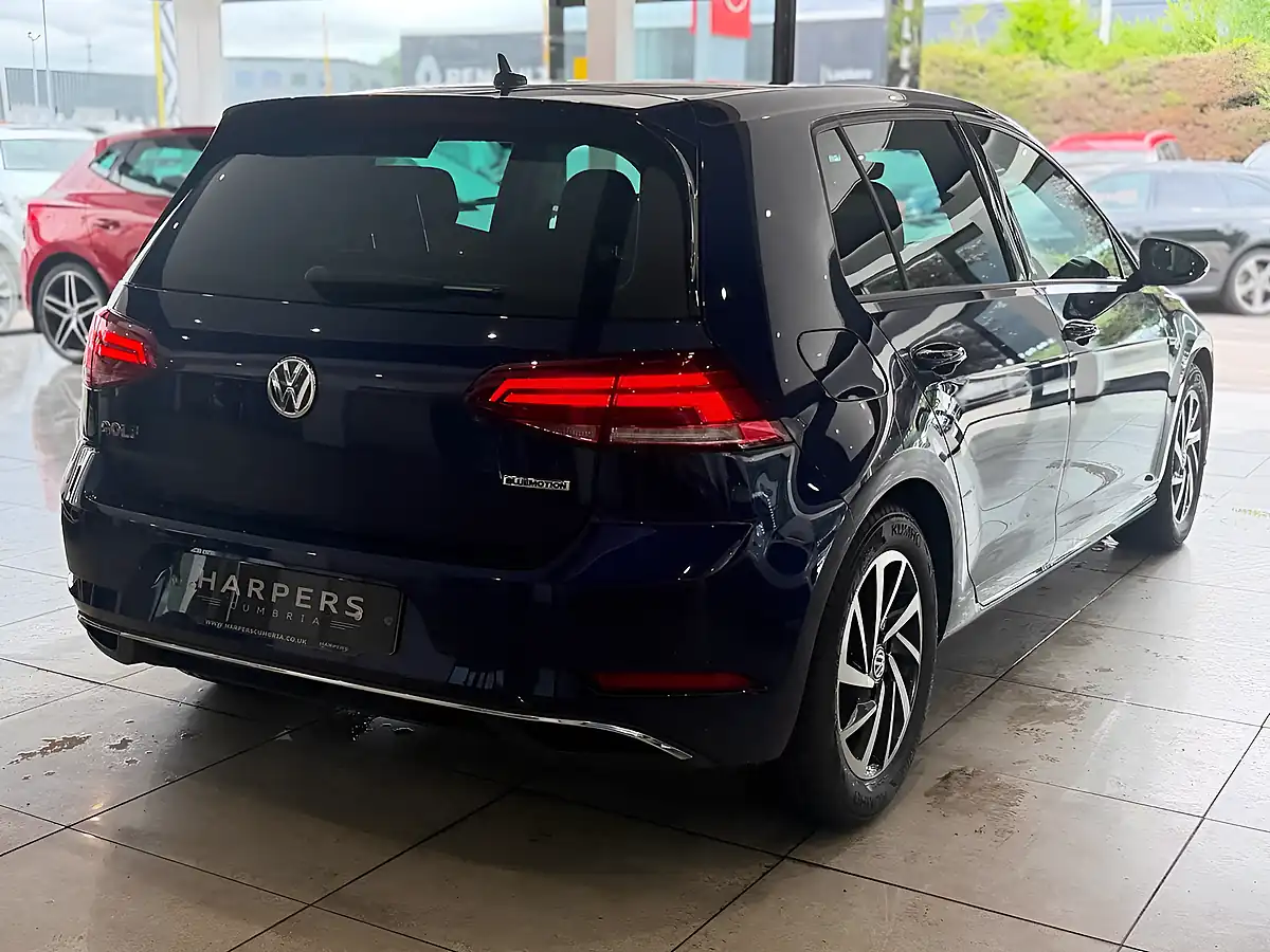 Used 2020 Volkswagen Golf Match Edition Blue - Interior and Exterior details 8