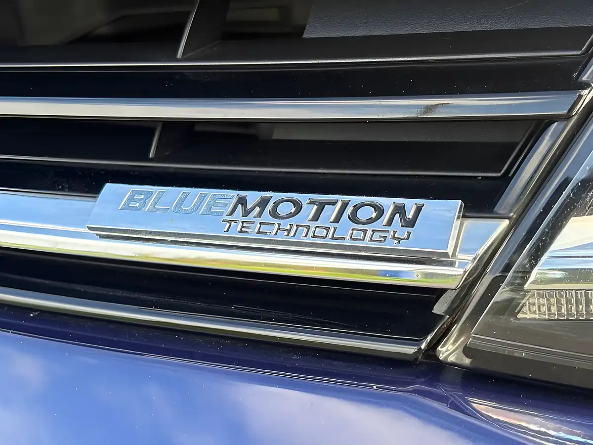 Used 2020 Volkswagen Golf Match Edition Blue - Interior and Exterior details 16
