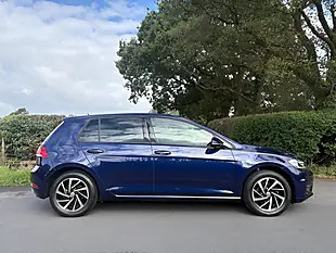 Used 2020 Volkswagen Golf Match Edition Blue - Interior and Exterior details 5