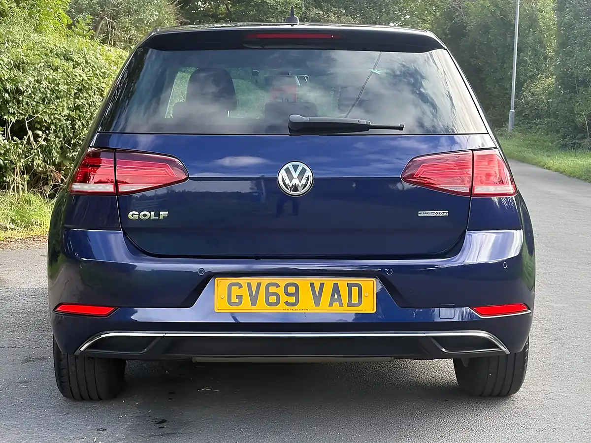 Used 2020 Volkswagen Golf Match Edition Blue - Interior and Exterior details 7