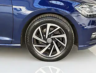 Used 2020 Volkswagen Golf Match Edition Blue - Interior and Exterior details 16