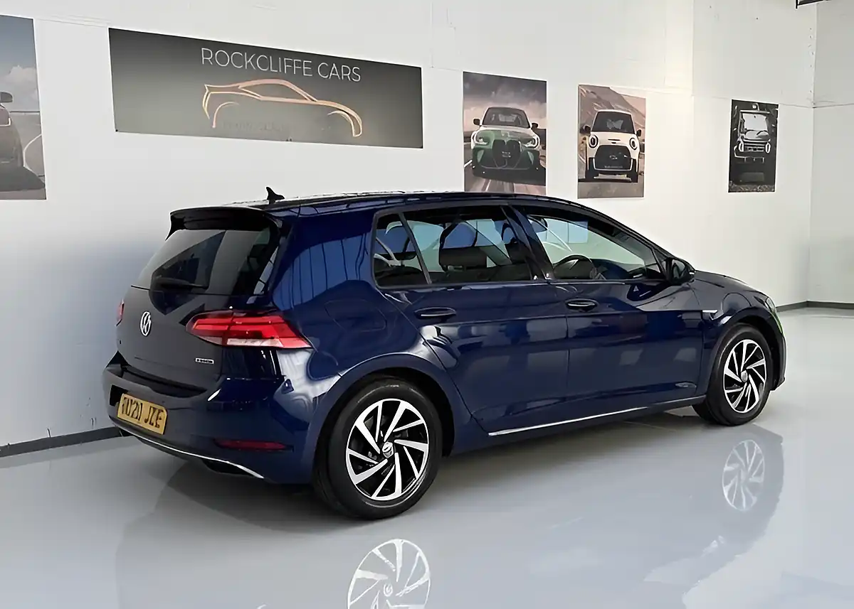 Used 2020 Volkswagen Golf Match Edition Blue - Interior and Exterior details 19