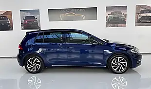 Used 2020 Volkswagen Golf Match Edition Blue - Interior and Exterior details 2