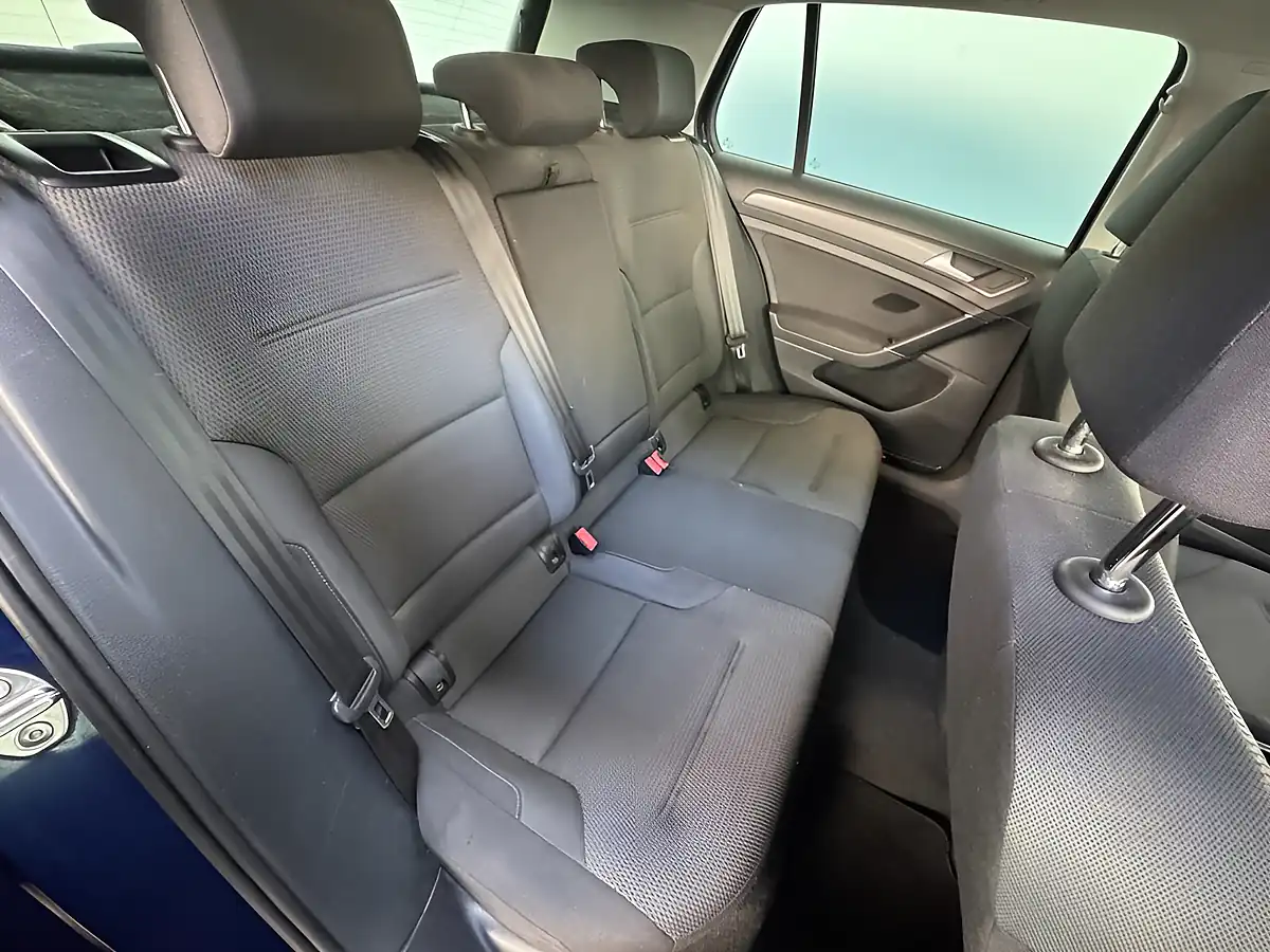 Used 2020 Volkswagen Golf Match Edition Blue - Interior and Exterior details 9