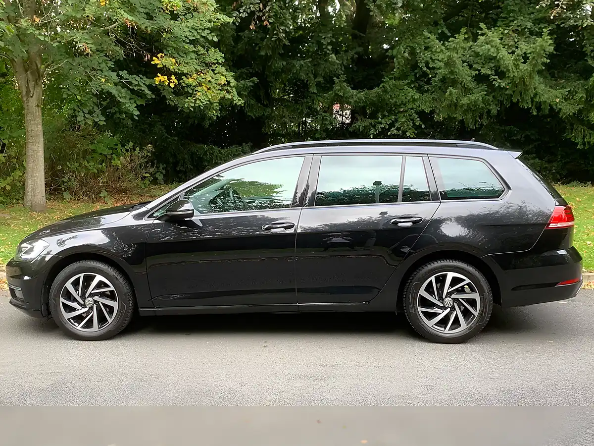 Used 2020 Volkswagen Golf Match Edition Deep Black Pearl - Interior and Exterior details 6