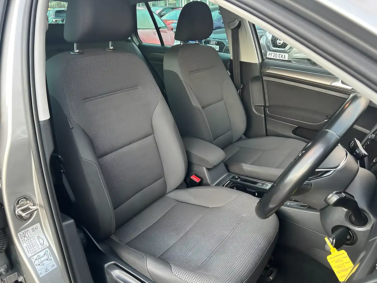 Used 2020 Volkswagen Golf Match Edition Silver - Interior and Exterior details 18