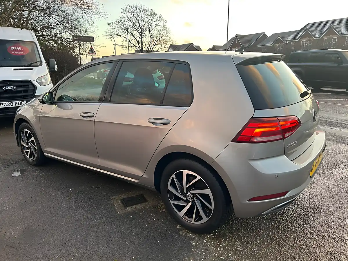 Used 2020 Volkswagen Golf Match Edition Silver - Interior and Exterior details 8
