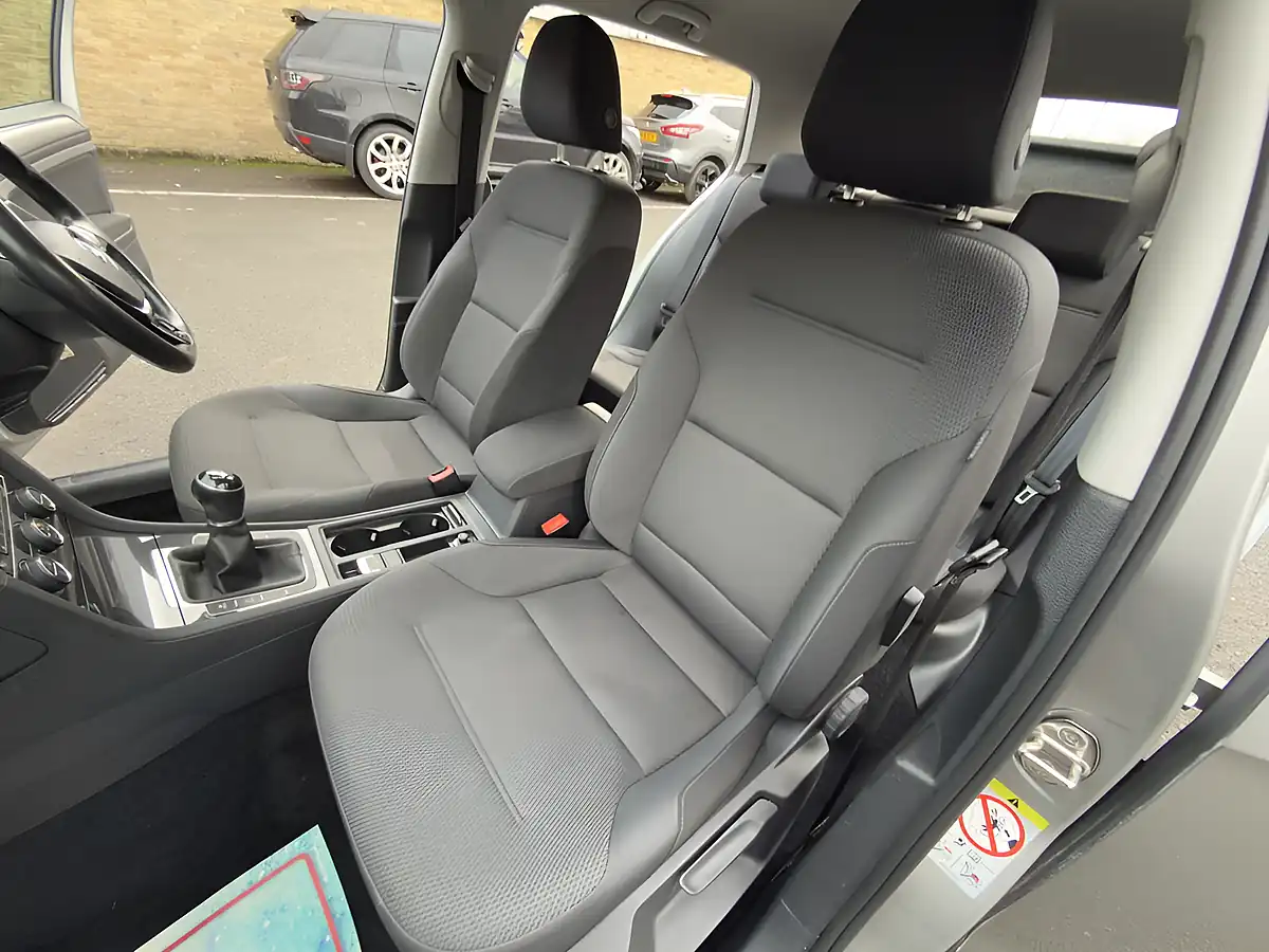 Used 2020 Volkswagen Golf Match Edition Silver - Interior and Exterior details 19