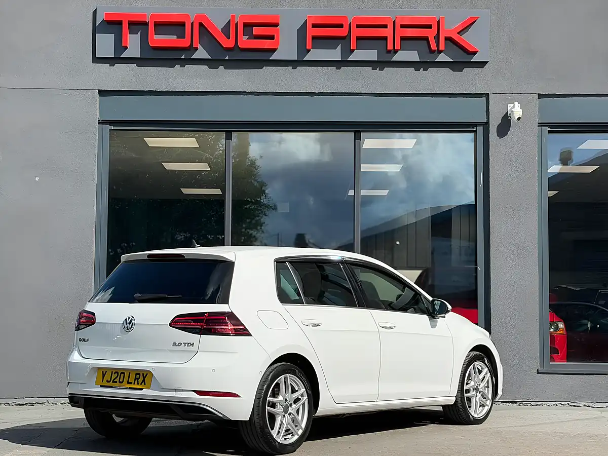 Used 2020 Volkswagen Golf Match Edition White - Interior and Exterior details 11
