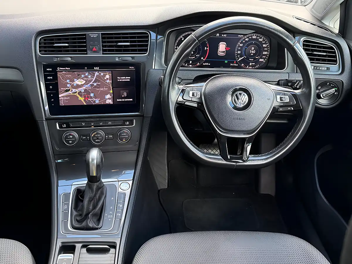 Used 2020 Volkswagen Golf Match Edition White - Interior and Exterior details 15