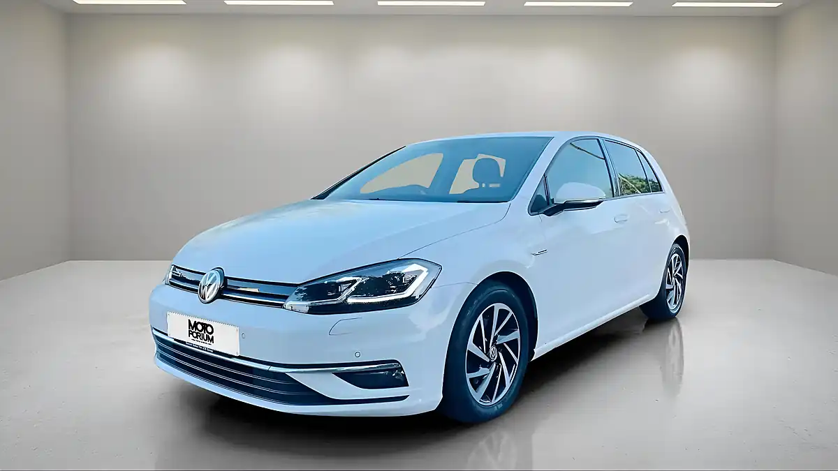 Used 2020 Volkswagen Golf Match Edition White - Interior and Exterior details 2
