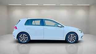 Used 2020 Volkswagen Golf Match Edition White - Interior and Exterior details 4