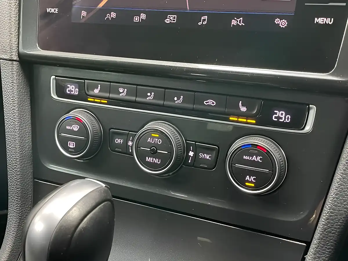Used 2020 Volkswagen Golf Match Edition White - Interior and Exterior details 19
