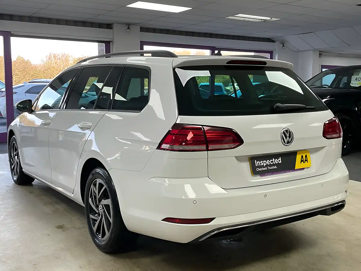 Used 2020 Volkswagen Golf Match Edition White - Interior and Exterior details 8
