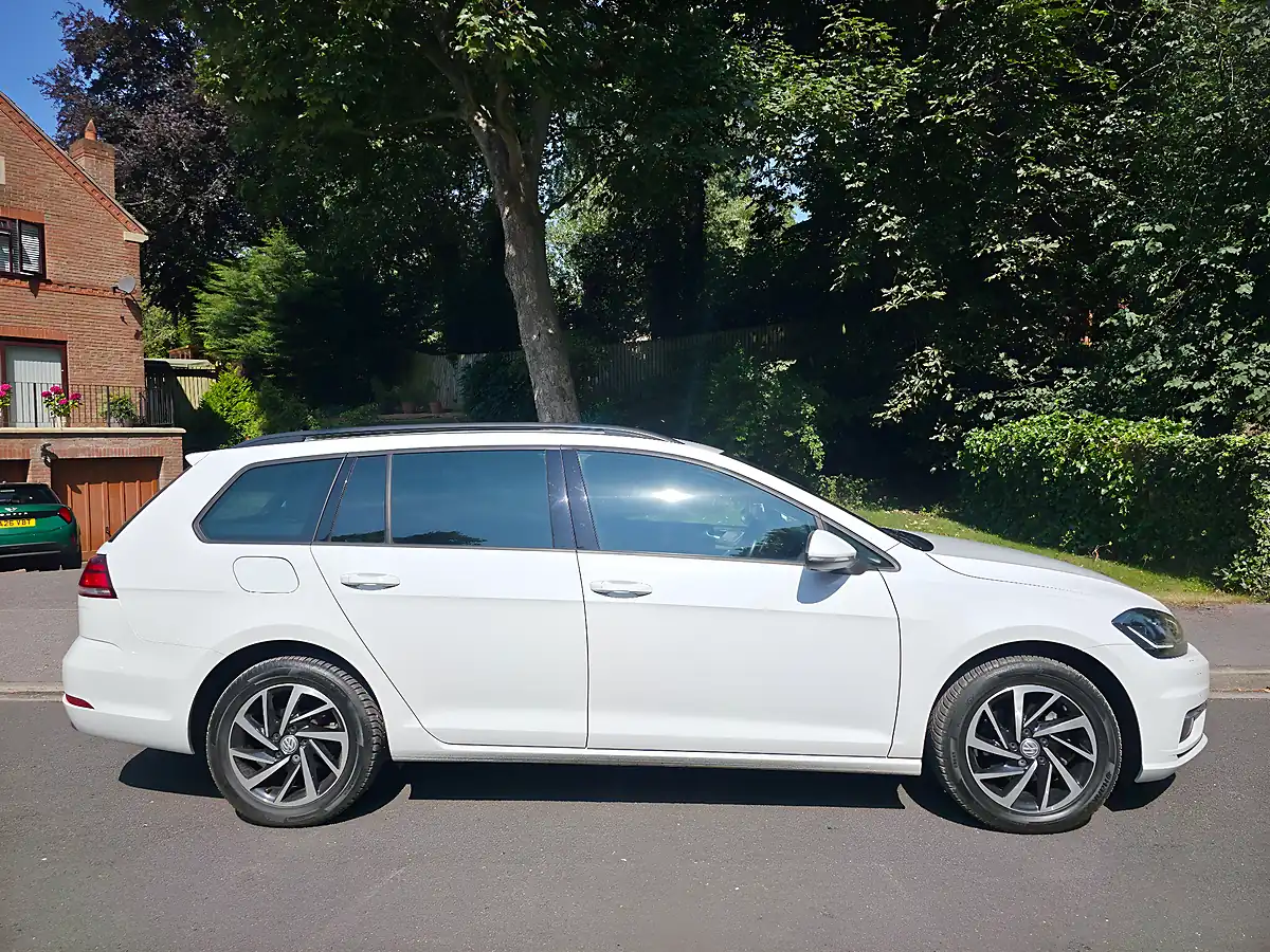 Used 2020 Volkswagen Golf Match Edition White - Interior and Exterior details 14